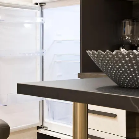 Suite Helena - 150Mt Da Piazza Del Plebiscito