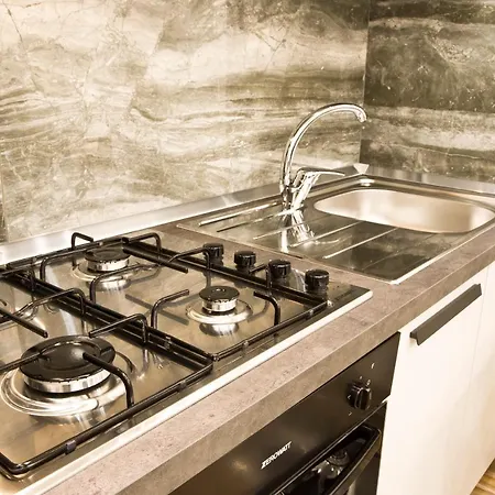 Suite Helena - 150Mt Da Piazza Del Plebiscito Apartment Naples
